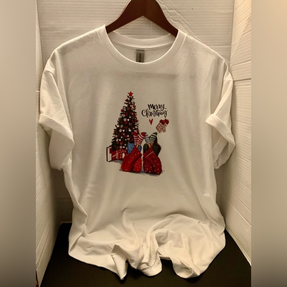 Everyone loves a tee shirt merry Christmas pajama friends - Picture 2 of 3
